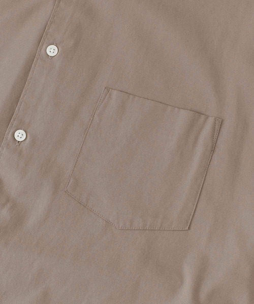 URBAN RESEARCH DOORS（アーバンリサーチドアーズ）の「シルキーオックスバンドカラーシャツ（シャツ/ブラウス・メンズ・オリーブ/ピンクベージュ/ネイビー/ホワイト・38/40）」の16枚目の写真