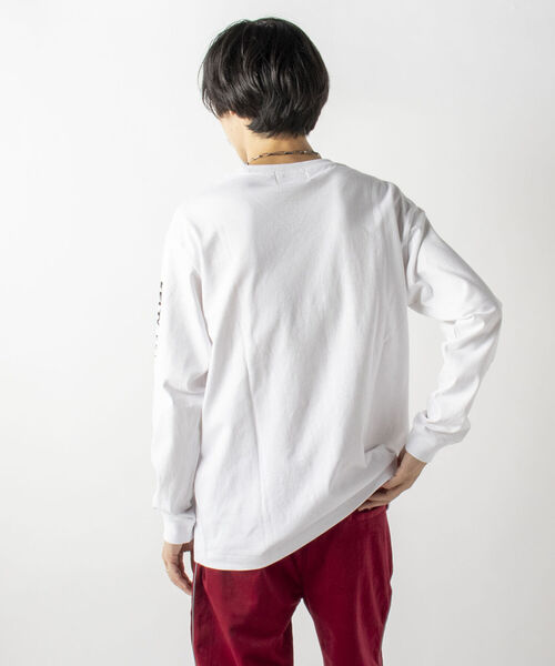 KELTY(ケルティ)の「【KELTY/ケルティ】GLOSTER別注 袖ロゴプリント ロングスリーブTシャツ(Tシャツ/カットソー・メンズ・ホワイト/チャコールグレー/ベージュ/オレンジ・MEDIUM/LARGE)」の17枚目の写真