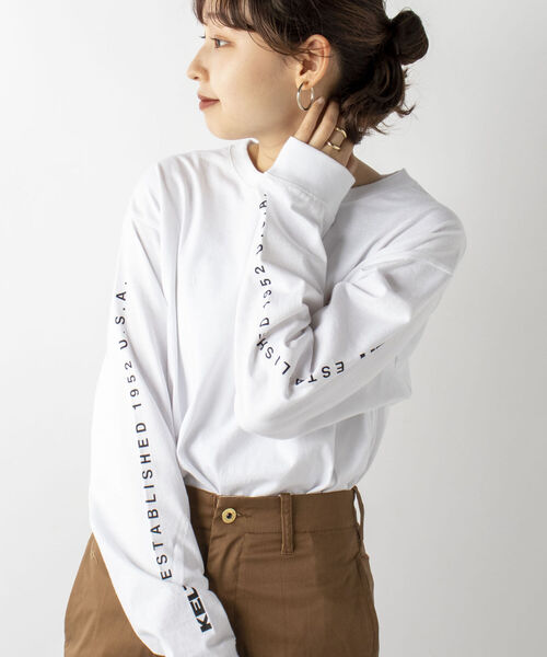 KELTY(ケルティ)の「【KELTY/ケルティ】GLOSTER別注 袖ロゴプリント ロングスリーブTシャツ(Tシャツ/カットソー・メンズ・ホワイト/チャコールグレー/ベージュ/オレンジ・MEDIUM/LARGE)」の12枚目の写真