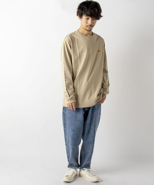 KELTY(ケルティ)の「【KELTY/ケルティ】GLOSTER別注 袖ロゴプリント ロングスリーブTシャツ(Tシャツ/カットソー・メンズ・ホワイト/チャコールグレー/ベージュ/オレンジ・MEDIUM/LARGE)」の7枚目の写真