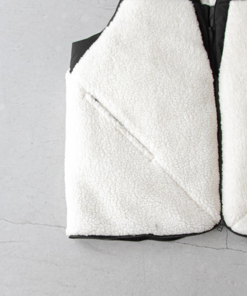 beta post(ベータポスト)の「beta post insulation boa vest bag(その他アウター・メンズ・ブラック・FREE)」の4枚目の写真
