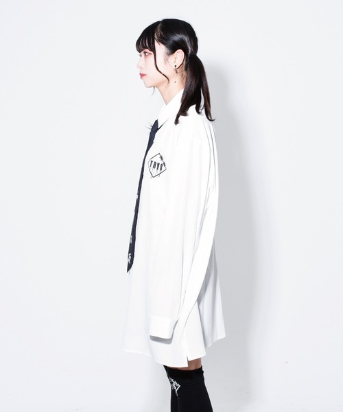 TRAVAS TOKYO（トラバス トウキョウ）の「『TRAVAS TOKYO/トラバス トーキョー』Mad cherubim shirts/ネクタイ付き バックプリントシャツ（シャツ/ブラウス・レディース・ホワイト/ブラック・FREE）」の10枚目の写真