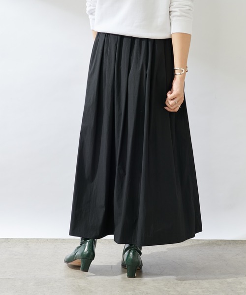 SHENERY（シーナリー）の「タックギャザーロングスカート（スカート・レディース・ブラック/ホワイト・FREE）」の16枚目の写真