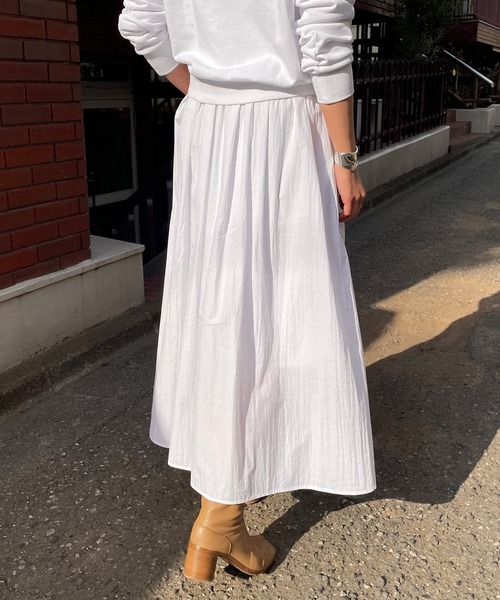 SHENERY（シーナリー）の「タックギャザーロングスカート（スカート・レディース・ブラック/ホワイト・FREE）」の5枚目の写真