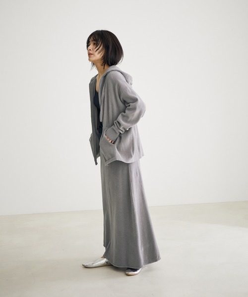 SALON adam et rope'(サロン アダム エ ロペ)の「【極上の肌ざわり】フードパーカー -CreamyCotton /クリーミーコットン-(パーカー・レディース・パープル/グレー/オフホワイト/イエロー・FREE)」の12枚目の写真