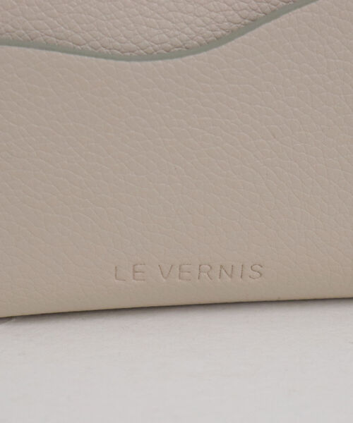 LE VERNIS(ル・ベルニ)の「【LE VERNIS/ルベルニ】マルチポーチショルダーバッグ #214-210602(ショルダーバッグ・レディース・ブラック/オフホワイト・FREE)」の10枚目の写真