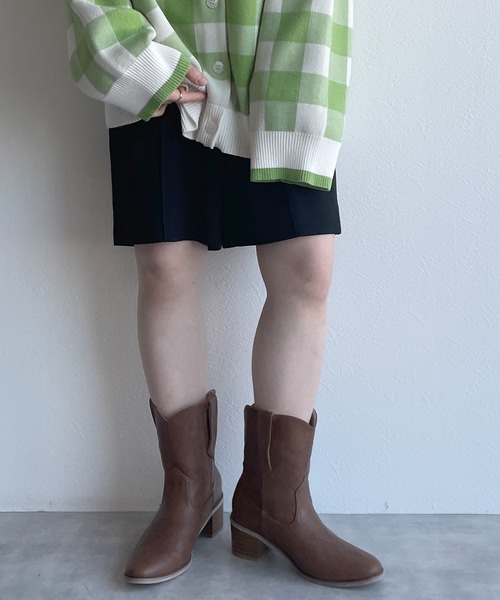 w closet（ダブルクローゼット）の「ピンタックショートパンツ（その他パンツ・レディース・ブラック/ブルー/ライトベージュ・FREE）」の15枚目の写真