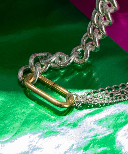 MAISON SPECIAL(メゾンスペシャル)の「《ユニセックスアイテム》【RANDOMLY DESIGNED JEWELRY】シルバー&ゴールドネックレス&ブレスレットD 【MAISON SPECIAL/メゾンスペシャル】(ネックレス・メンズ・シルバー・FREE)」の2枚目の写真