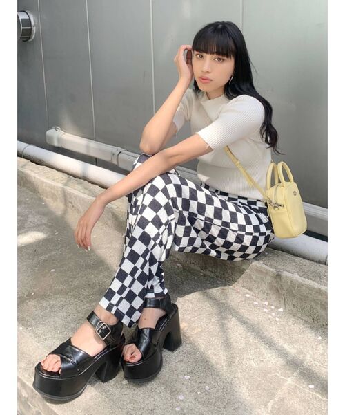 EMODA（エモダ）の「ルーズプリーツパンツ（その他パンツ・レディース・その他/グレー/ブラック・FREE）」の5枚目の写真