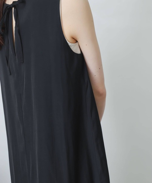 SENSE OF PLACE by URBAN RESEARCH（センスオブプレイスバイアーバンリサーチ）の「『One-C/低身長向けサイズ展開あり』2WAYノースリーブマーメイドワンピース（ワンピース・レディース・ブラック/ブルー/ブラック系その他/ベージュ系その他・SHORT/ONE）」の12枚目の写真