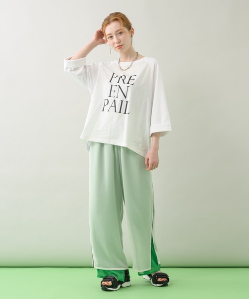 CLOCHE（クロシェ）の「cloche 切替ロゴTシャツ（Tシャツ/カットソー・レディース・チャコールグレー/ホワイト/ブルー・FREE）」の4枚目の写真