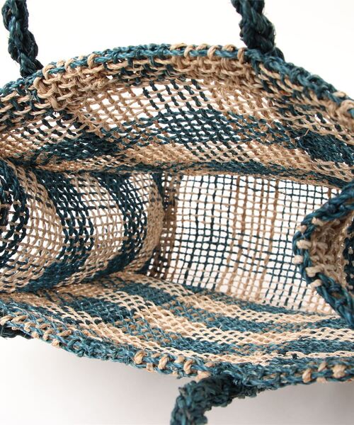 Allerleirauh(アラライラオ)の「「Allerleirauh chill/アラライラオ」フリンジ付き透かし編み トートバッグ(かごバッグ・レディース・ネイビー/レッド・FREE)」の6枚目の写真