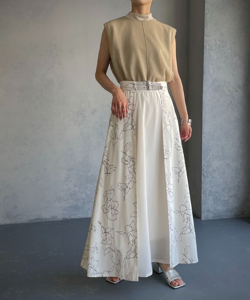 &g'aime（アンジェム）の「【&g’aime】花柄フレアスカート（スカート・レディース・ホワイト/ブラック・FREE）」の15枚目の写真