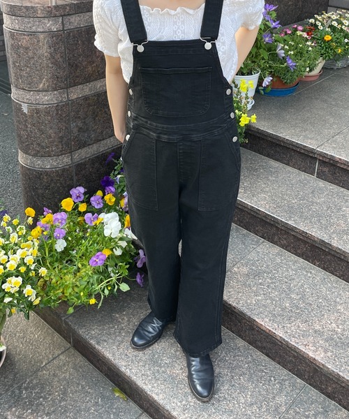 DuKKah（デュカ）の「Dukkah/【低身長向け】フレアオーバーオール（サロペット/オーバーオール・レディース・インディゴブルー/ホワイト/ブラック・X-SMALL）」の19枚目の写真