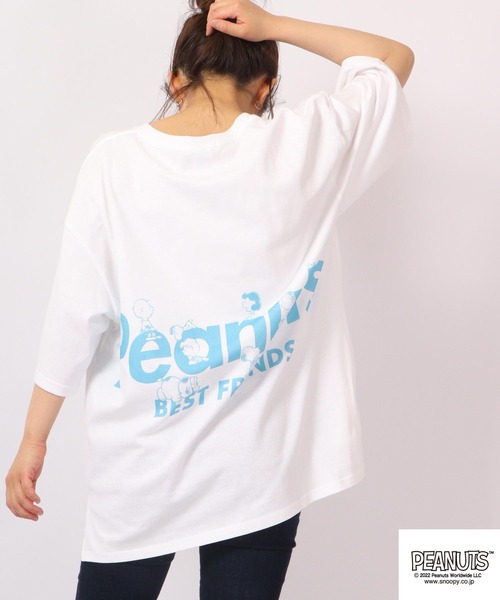 PEANUTS(ピーナッツ)の「PEANUTS スヌーピー ワイドボディー 半袖 Tシャツ 6.2オンス(Tシャツ/カットソー・レディース・ベージュ/カーキ/ホワイト×レッド/ホワイト×グリーン/ホワイト×ブルー/ホワイト×ブラック/ホワイト×グレー/ホワイト系その他/ホワイト×パープル/ホワイト×ピンク/ホワイト系その他4/A/B/グリーン系その他/ベージュ系その他/ホワイト系その他5/ホワイト系その他6/ホワイト系その他7/ホワイト系その他2/ホワイト系その他3/ホワイト系/ホワイト系6/ホワイト系7/ホワイト系2/ホワイト系4/ホワイト系5/ベージュ系その他2/ホワイト系3/ホワイト系1/グリーン系その他2/ベージュ系その他3/ホワイト系8/ホワイト系9/ベージュ系その他4/C/グリーン系その他3/ブラック/ネイビー/グレー・LL/M/L)」の16枚目の写真