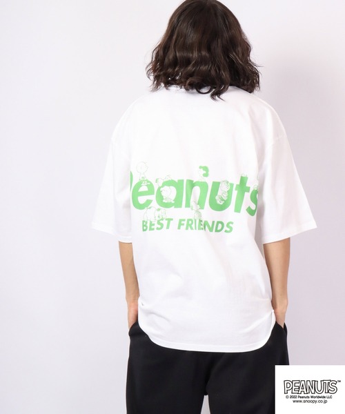 PEANUTS(ピーナッツ)の「PEANUTS スヌーピー ワイドボディー 半袖 Tシャツ 6.2オンス(Tシャツ/カットソー・レディース・ベージュ/カーキ/ホワイト×レッド/ホワイト×グリーン/ホワイト×ブルー/ホワイト×ブラック/ホワイト×グレー/ホワイト系その他/ホワイト×パープル/ホワイト×ピンク/ホワイト系その他4/A/B/グリーン系その他/ベージュ系その他/ホワイト系その他5/ホワイト系その他6/ホワイト系その他7/ホワイト系その他2/ホワイト系その他3/ホワイト系/ホワイト系6/ホワイト系7/ホワイト系2/ホワイト系4/ホワイト系5/ベージュ系その他2/ホワイト系3/ホワイト系1/グリーン系その他2/ベージュ系その他3/ホワイト系8/ホワイト系9/ベージュ系その他4/C/グリーン系その他3/ブラック/ネイビー/グレー・LL/M/L)」の20枚目の写真