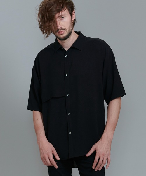NO ID.(ノーアイディ)の「【NO ID.】Washer Trench Big Shirt / ワッシャー トレンチ ビッグ シャツ(シャツ/ブラウス・メンズ・ブラック/ベージュ/グリーン/マスタード・ONE SIZE)」の2枚目の写真