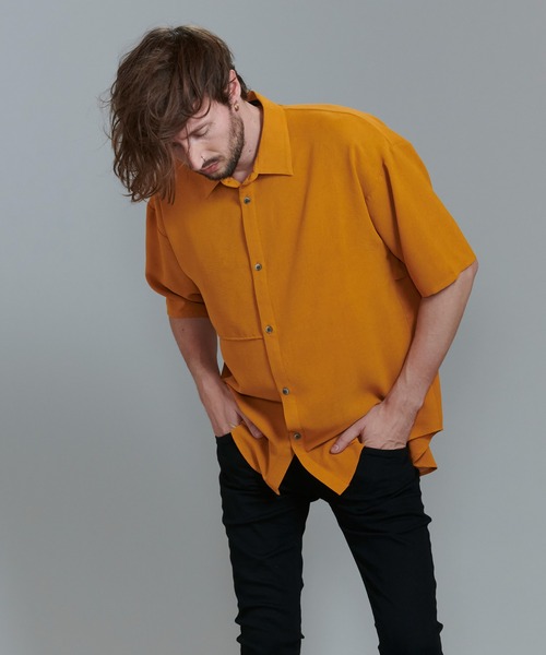 NO ID.(ノーアイディ)の「【NO ID.】Washer Trench Big Shirt / ワッシャー トレンチ ビッグ シャツ(シャツ/ブラウス・メンズ・ブラック/ベージュ/グリーン/マスタード・ONE SIZE)」の19枚目の写真