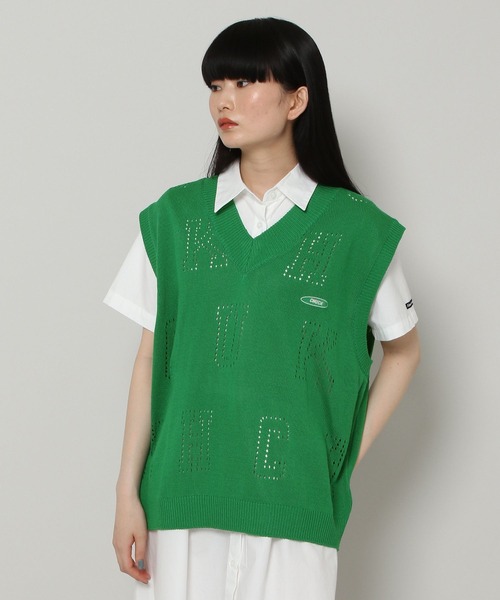 CHUCK(チャック)の「【UNISEX】CHUCK/ALPHABET VEST 2297839(ベスト・レディース・ネイビー/グリーン・FREE)」の22枚目の写真