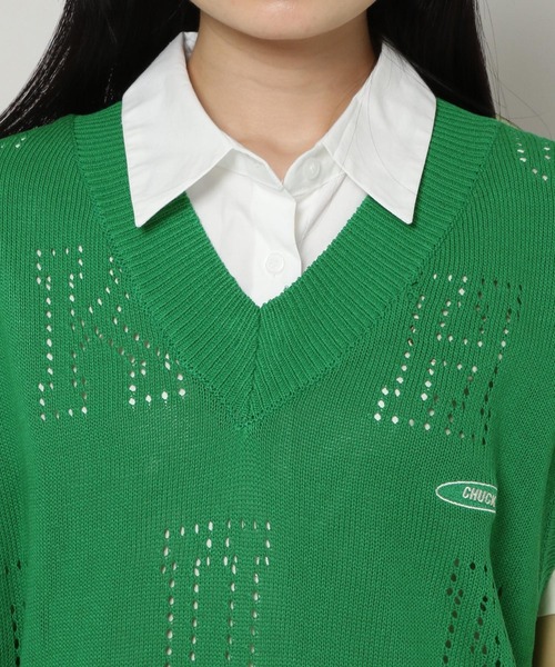 CHUCK(チャック)の「【UNISEX】CHUCK/ALPHABET VEST 2297839(ベスト・レディース・ネイビー/グリーン・FREE)」の15枚目の写真