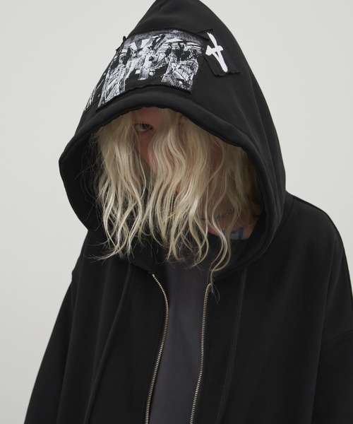 AIVER（アイバー）の「AIVER NINEパッチフルジップパーカー（パーカー