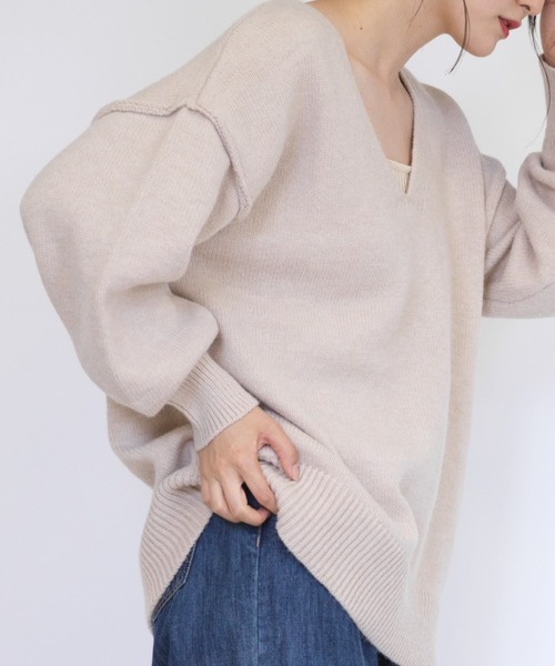 RANAN(ラナン)の「ディープVネックオーバーサイズニット(ニット/セーター・レディース・ブラック/パープル/アイボリー・LL/M/L)」の10枚目の写真