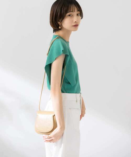 KBF（ケイビーエフ）の「フレアスリーブデザインニット（ニット/セーター・レディース・ブラック/ダークブラウン/ベージュ/グリーン系その他・ONE）」の7枚目の写真