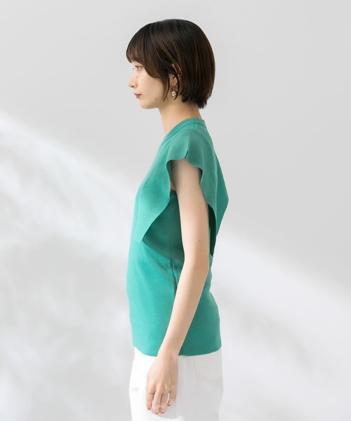 KBF（ケイビーエフ）の「フレアスリーブデザインニット（ニット/セーター・レディース・ブラック/ダークブラウン/ベージュ/グリーン系その他・ONE）」の18枚目の写真