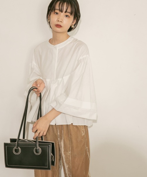 KBF（ケイビーエフ）の「ボリューミーブラウス（シャツ/ブラウス・レディース・ホワイト/カーキ/ブラック・ONE）」の10枚目の写真