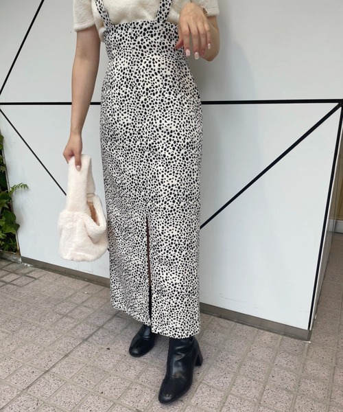 one after another NICE CLAUP（ワンアフターアナザーナイスクラップ）の「サス付きIラインスリットスカート（スカート・レディース・アイボリー/ホワイト系その他/スミクロ・FREE）」の15枚目の写真