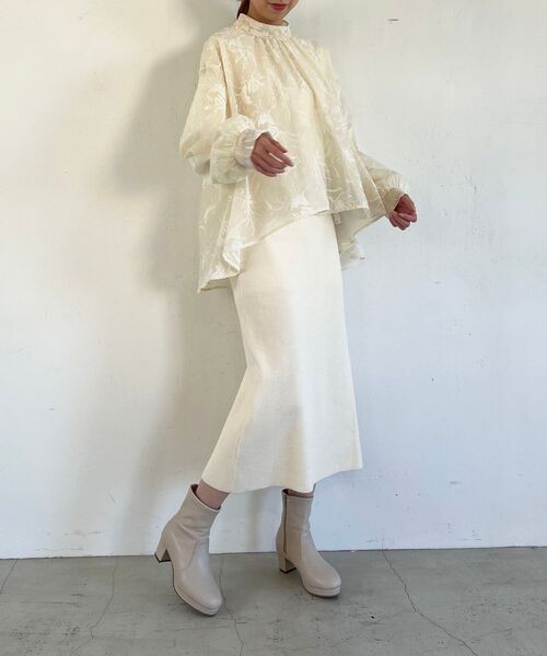 MAJESTIC LEGON（マジェスティックレゴン）の「ハーフジップベストセットワンピース（ワンピース・レディース・ベージュ/チャコールグレー/アイボリー・MEDIUM）」の19枚目の写真