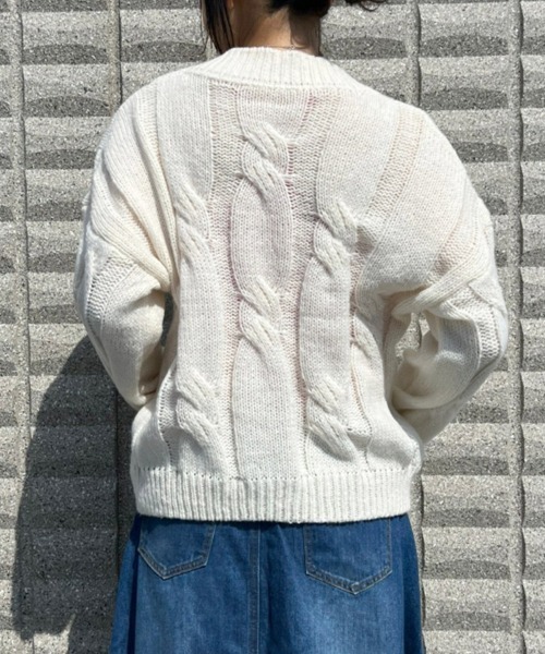 BEATJIVE(ビートジャイブ)の「Vネック ニット セーター レディース(ニット/セーター・レディース・ピンク/グレー/ホワイト/ブラック/レッド・FREE)」の8枚目の写真
