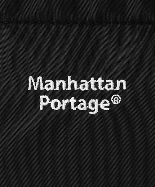 Manhattan Portage(マンハッタンポーテージ)の「Micro Portage Tote Bag Matte Twil(トートバッグ・メンズ・ブラック・X-SMALL)」の6枚目の写真