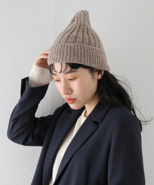 La TOTALITE（ラトータリテ）の「【SANTELLI FRANCESCA/サンテリフランチェスカ】リブニットCap（ニットキャップ/ビーニー・レディース・ベージュ/ブラック・FREE）」の2枚目の写真
