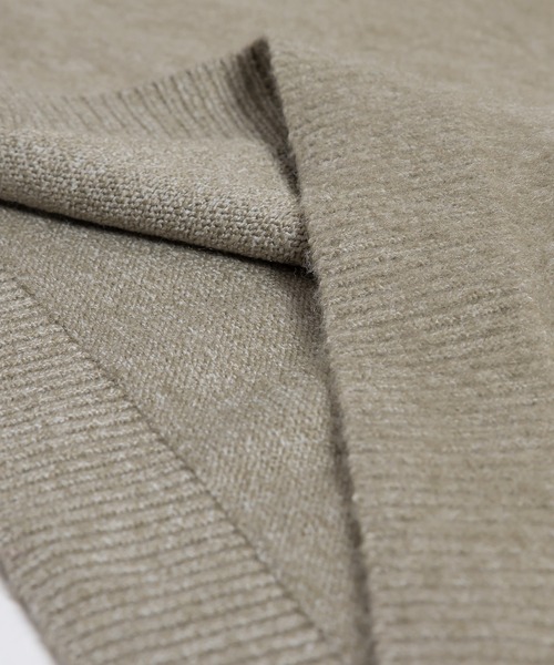 MUHET（ミュエータ）の「ヒトジャガードニット（ニット/セーター・レディース・チャコールグレー/ベージュ・MEDIUM/X-LARGE）」の10枚目の写真