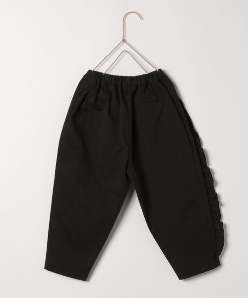 LOWRYS FARM（ローリーズファーム）の「フリルパンツ　180386（チノパンツ・キッズ・ブラック/ベージュ・110cm/120cm/130cm/140cm/150cm）」の4枚目の写真