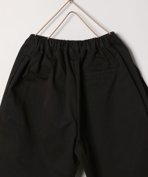 LOWRYS FARM（ローリーズファーム）の「フリルパンツ　180386（チノパンツ・キッズ・ブラック/ベージュ・110cm/120cm/130cm/140cm/150cm）」の8枚目の写真