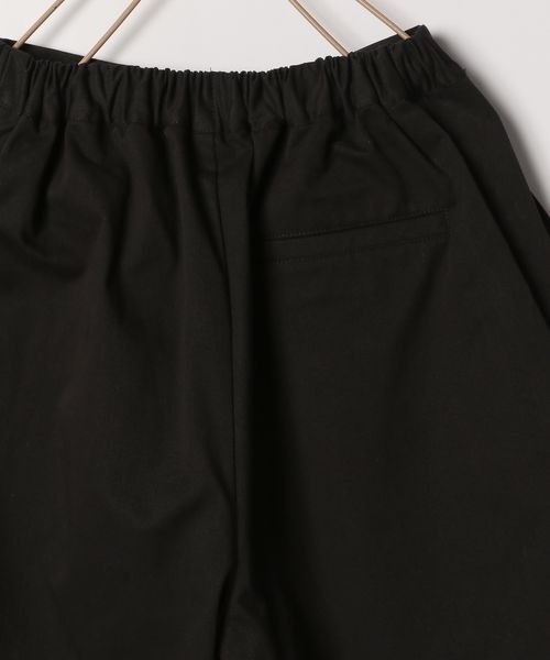 LOWRYS FARM（ローリーズファーム）の「フリルパンツ　180386（チノパンツ・キッズ・ブラック/ベージュ・110cm/120cm/130cm/140cm/150cm）」の9枚目の写真