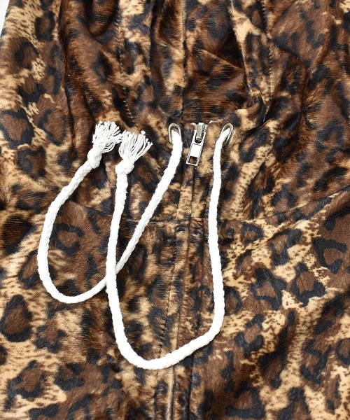 VINTAGE（ヴィンテージ）の「【ヴィンテージ古着】レオパード柄 ベロア フルジップ パーカー（パーカー・メンズ・ブラウン・SMALL）」の5枚目の写真