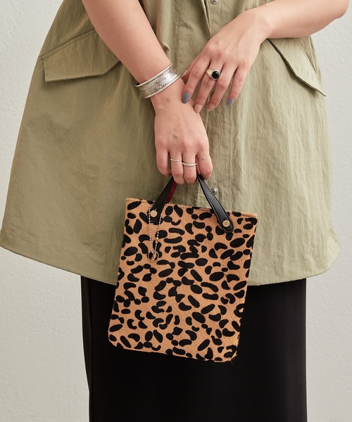 Pal collection（パルコレクション）の「ハラコ風エコバック付スマホポシェット2（ショルダーバッグ・レディース・ブラック系その他2/ホワイト・FREE）」の2枚目の写真