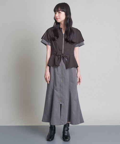 A de a.v.v(アードアー・ヴェ・ヴェ)の「バイカラーレイヤードマーメイドワンピース(ワンピース・レディース・ブラック/ブルー・SMALL/MEDIUM/36/38)」の18枚目の写真