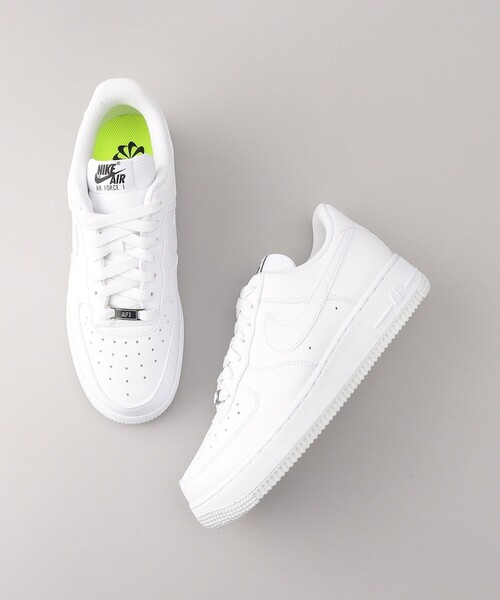 NIKE(ナイキ)の「NIKE/ナイキ Air Force 1 07/エアフォース1 07(スニーカー)(スニーカー・レディース・ホワイト・23.5cm/24.5cm/24.0cm)」の1枚目の写真