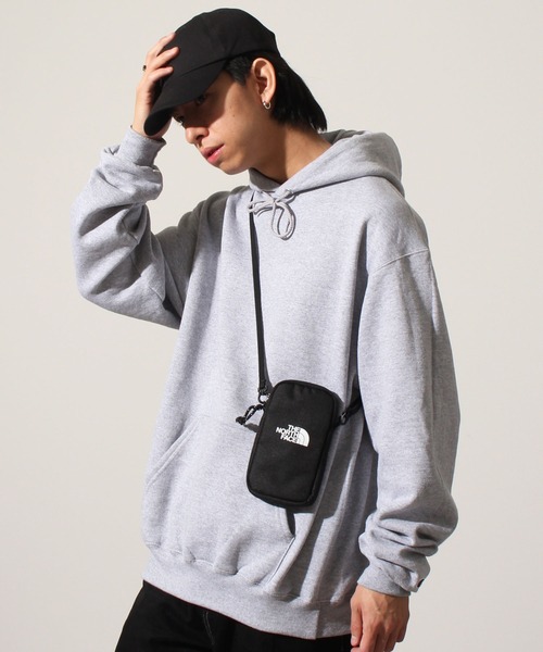 THE NORTH FACE(ザノースフェイス)の「【THE NORTH FACE/ザノースフェイス】SIMPLE MINI BAG/シンプル ミニ バッグ/ショルダーバッグ(ショルダーバッグ・メンズ・ブラック/ブラック系その他/グリーン/ホワイト・FREE)」の9枚目の写真