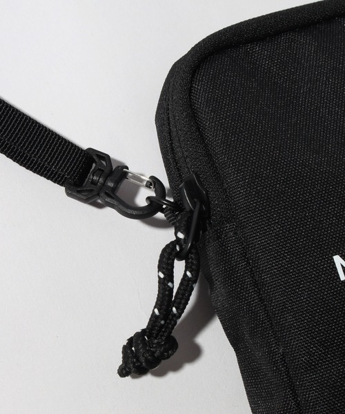 THE NORTH FACE(ザノースフェイス)の「【THE NORTH FACE/ザノースフェイス】SIMPLE MINI BAG/シンプル ミニ バッグ/ショルダーバッグ(ショルダーバッグ・メンズ・ブラック/ブラック系その他/グリーン/ホワイト・FREE)」の14枚目の写真