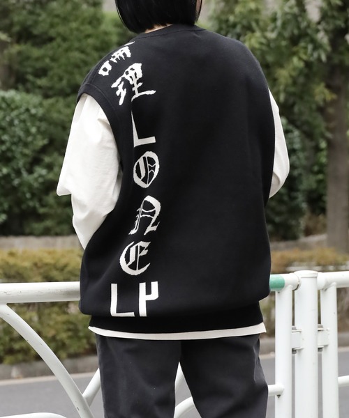 LONELY/論理（ロンリー）の「LONELY(論理)/ロンリー KINT VEST Vネック ベスト ジャガードニット ロゴ（ベスト・メンズ・ブラック・FREE）」の5枚目の写真
