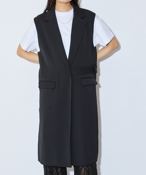 Lui's（ルイス）の「ベルト付きミディジレ(セットアップ対応)（ベスト・レディース・オフホワイト/オリーブ/ブラック・FREE）」の4枚目の写真