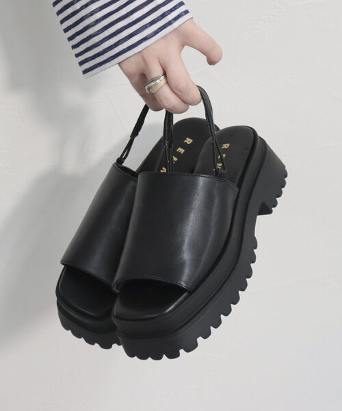 REMME（レメ）の「【REMME/レメ】ゴムバンド厚底サンダル（サンダル・レディース・ブラウン/ブラック・37/36）」の8枚目の写真