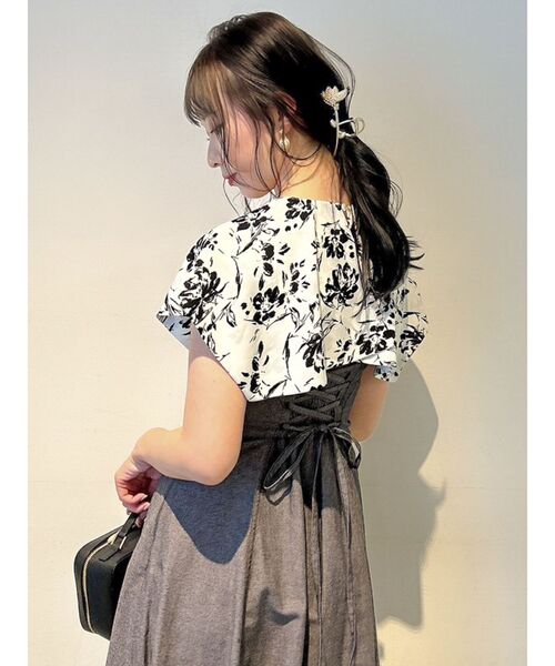 dazzlin（ダズリン）の「シャツケープレイヤードワンピース（ワンピース・レディース・ベージュ/ブラック/ブルー・SMALL/MEDIUM）」の5枚目の写真