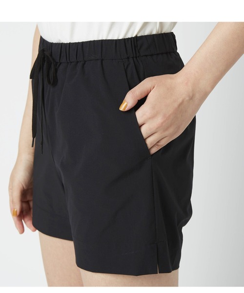 Go to by mizuno（ゴートゥーバイミズノ）の「ウォーターリパレントストレッチショートパンツ　［ウィメンズ］（その他パンツ・レディース・グリーン/ブラック/サンドベージュ・L/M）」の8枚目の写真