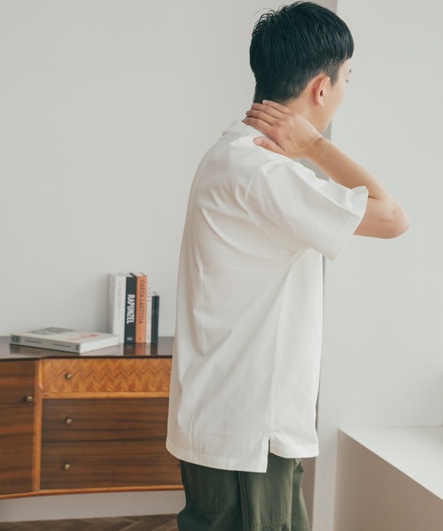 FORK&SPOON（フォークアンドスプーン）の「『イージーケア』『吸水速乾』『接触冷感』FORK&SPOON　ファンクションプレーティングTシャツ（Tシャツ/カットソー・メンズ・チャコールグレー/イエロー/オフホワイト・4/5）」の6枚目の写真